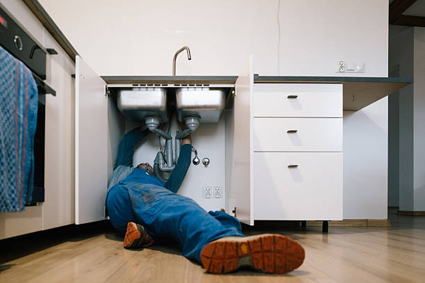 Professional Plumbing technician working in Oakton, VA